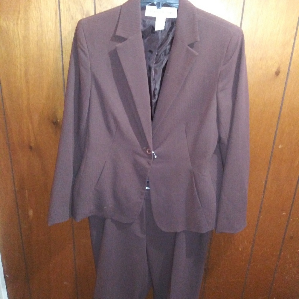 Size 14 dark brown pant suit